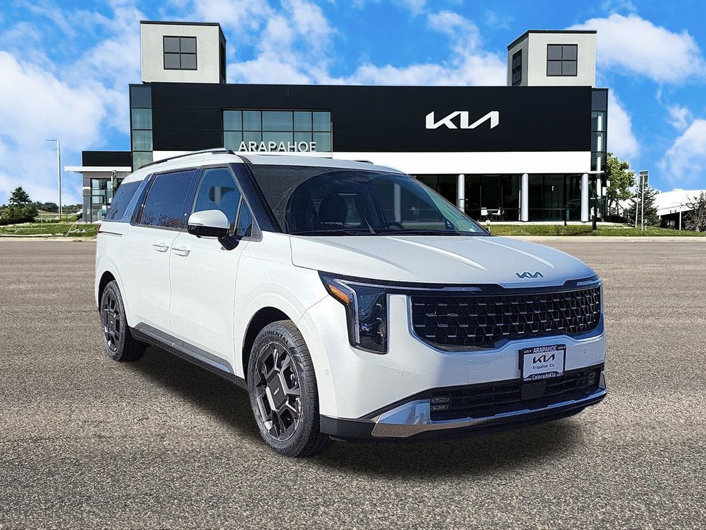 2026 Kia Carnival SX photo 2