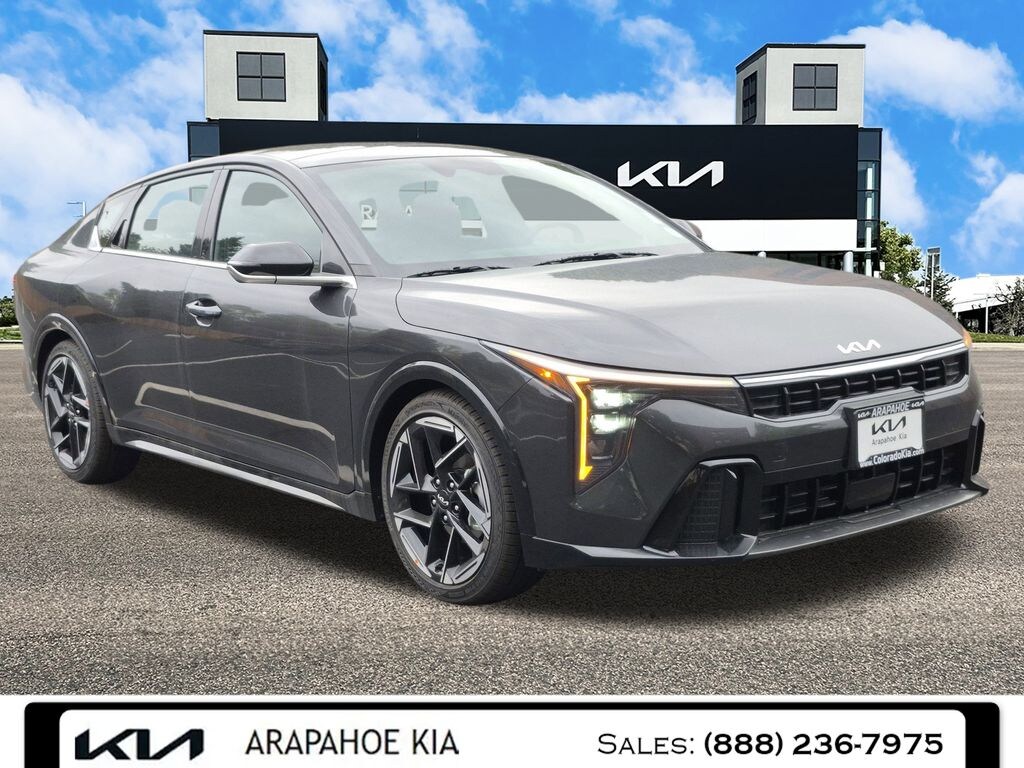 New 2025 Kia K4 GT-Line Sedan