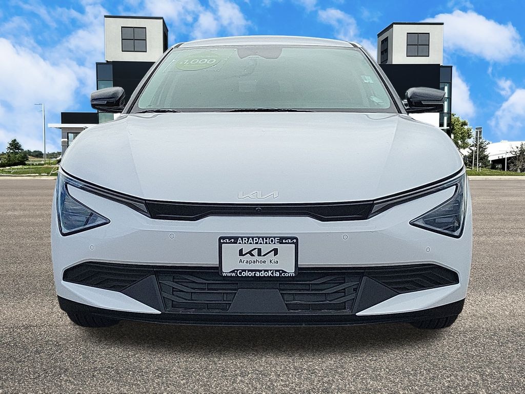 New 2025 Kia EV6 Light SUV