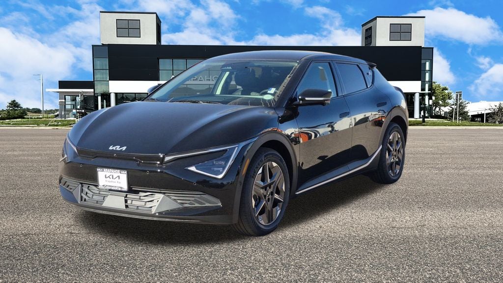 New 2025 Kia EV6 Light SUV