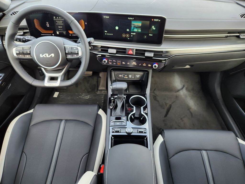 2026 Kia K5 GT-Line - Photo 12