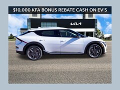 2025 Kia EV6 Light SUV