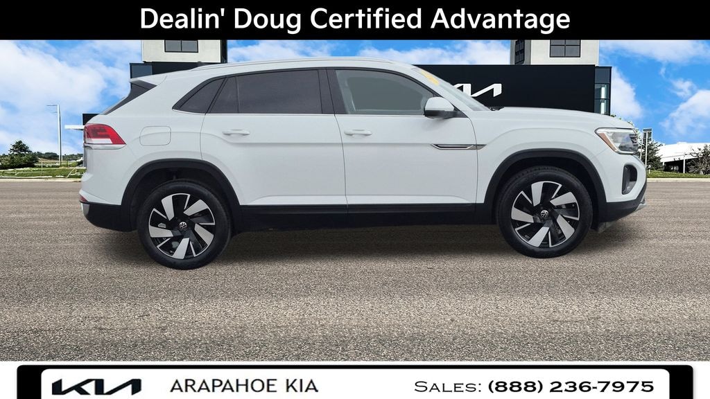 Used 2024 Volkswagen Atlas Cross Sport 2.0T SE w/Technology SUV