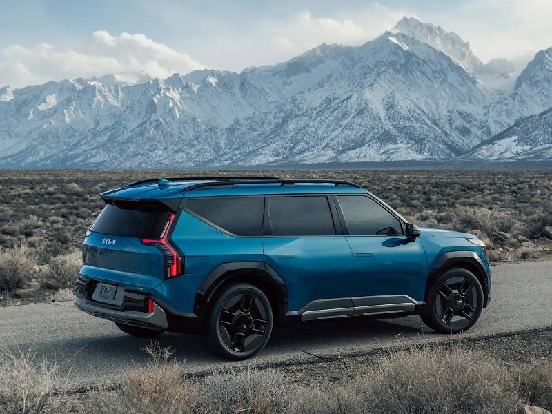 2024 Kia EV9 near Longmont CO  A Glimpse into the Future of SUVs 
