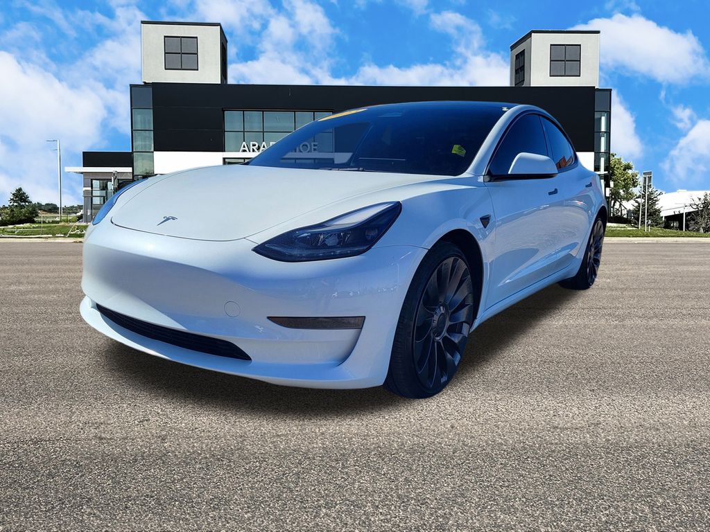2023 Tesla Model 3 Performance photo 4