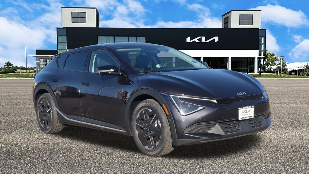 New 2025 Kia EV6 Light SUV