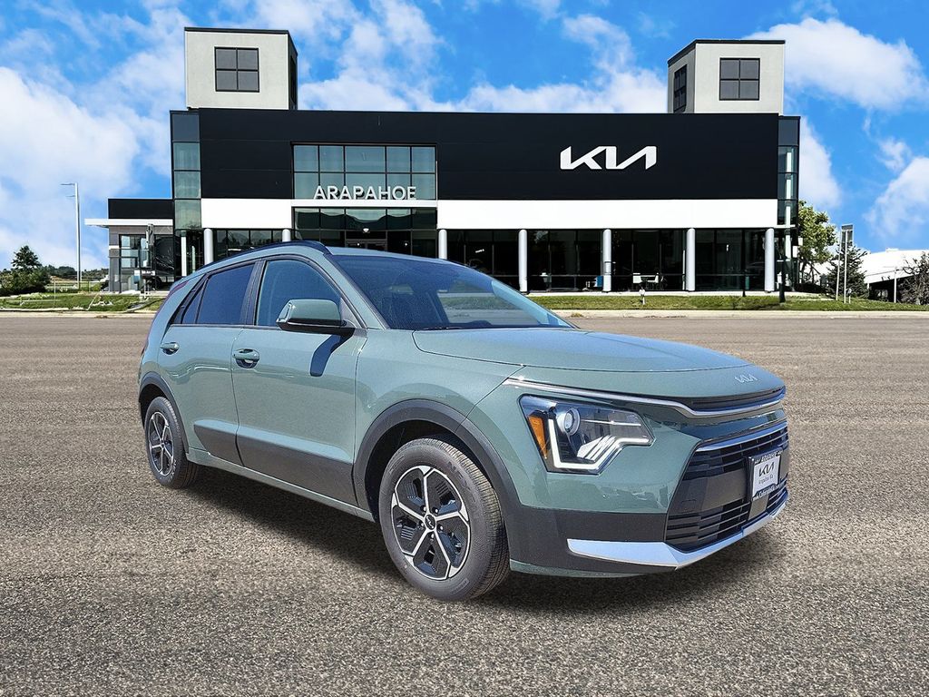 2025 Kia Niro EX photo 2
