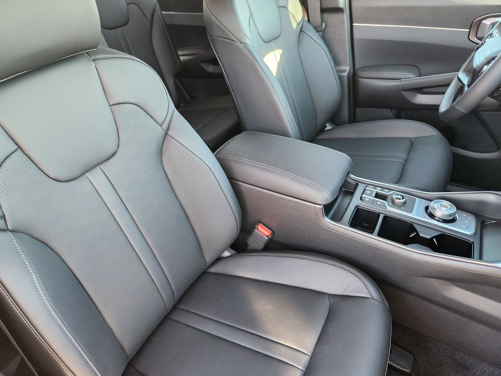 2026 Kia Sorento EX PHEV - Photo 16