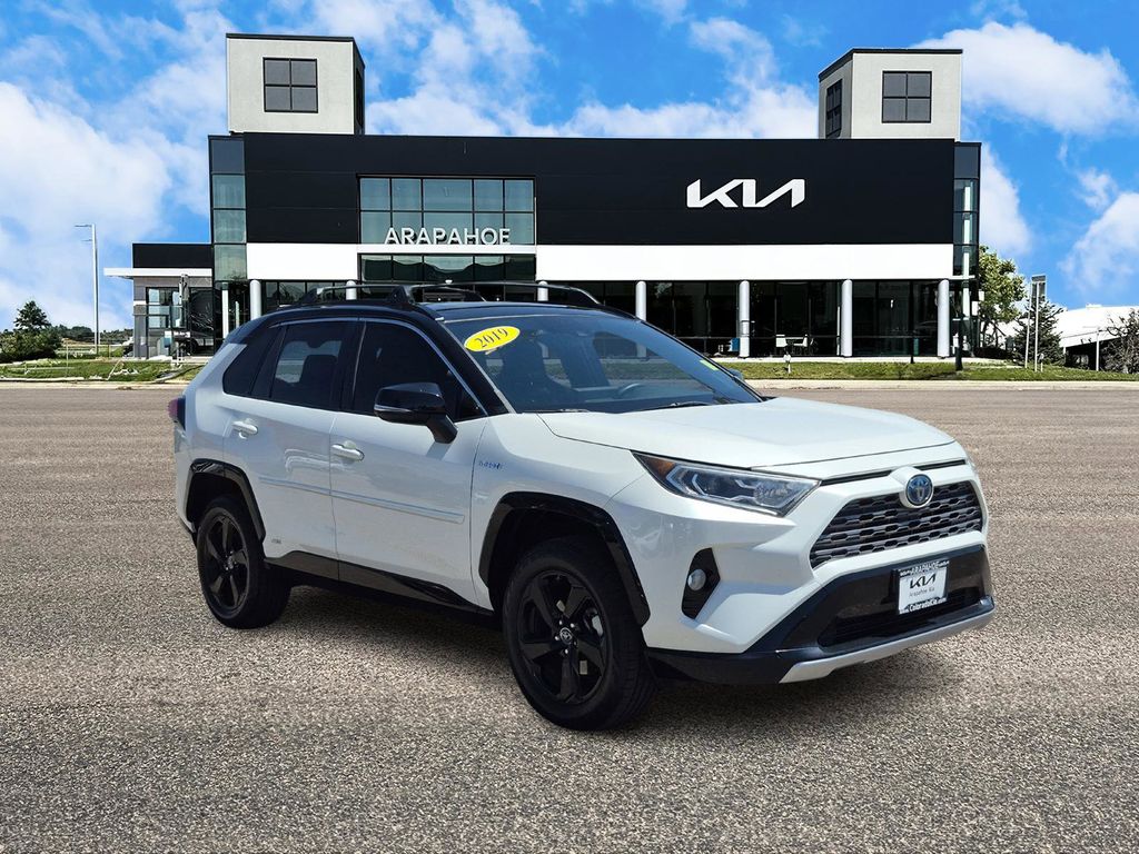 Used 2019 Toyota RAV4 XSE with VIN JTMEWRFV2KJ017214 for sale in Centennial, CO