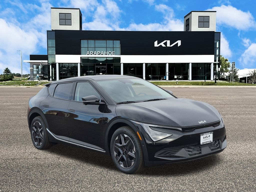New 2025 Kia EV6 Light SUV