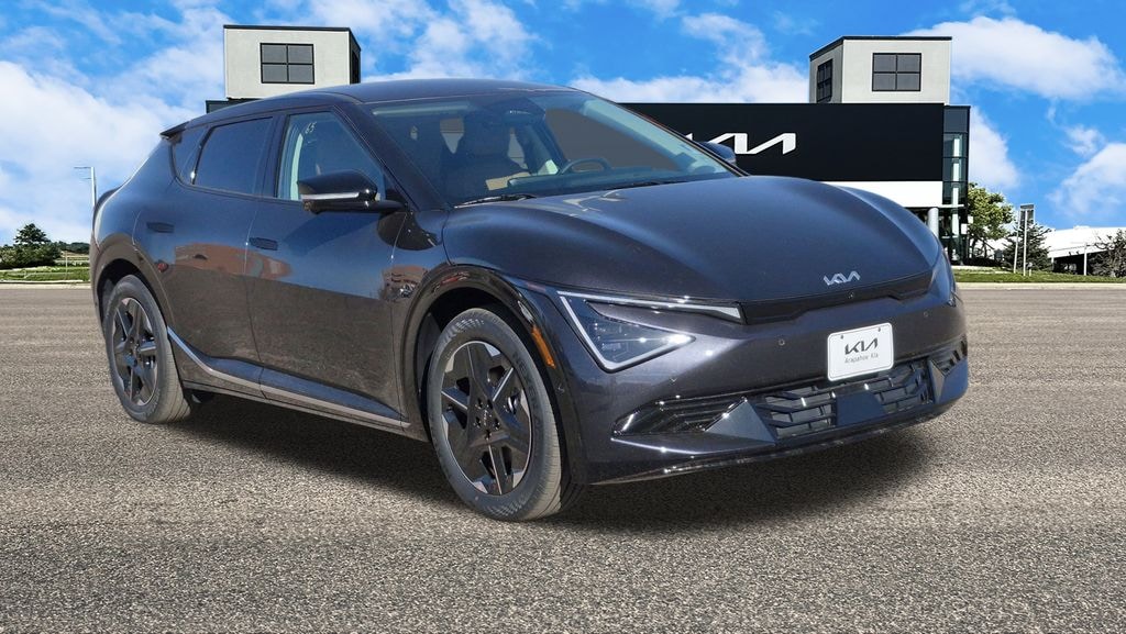 New 2025 Kia EV6 Wind SUV