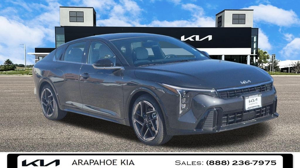 New 2025 Kia K4 GT-Line Sedan