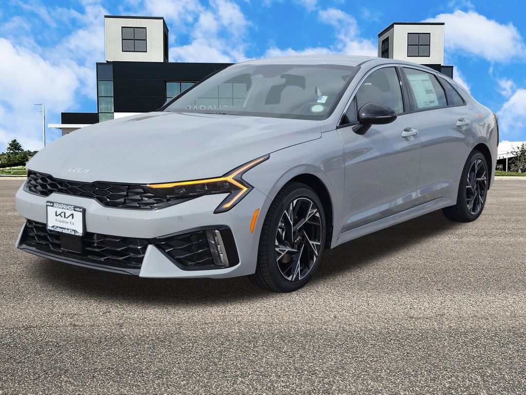 2026 Kia K5 GT-Line photo 4