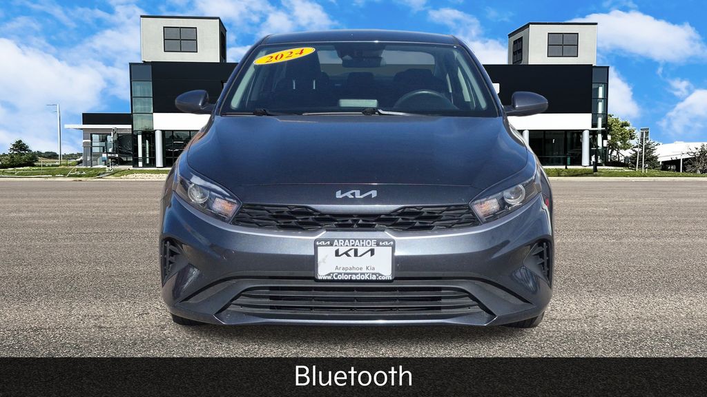 2024 Kia Forte LXS photo 3