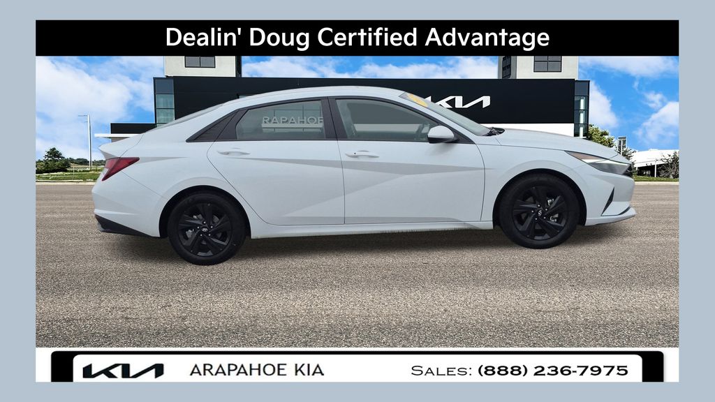 2022 Hyundai Elantra SEL