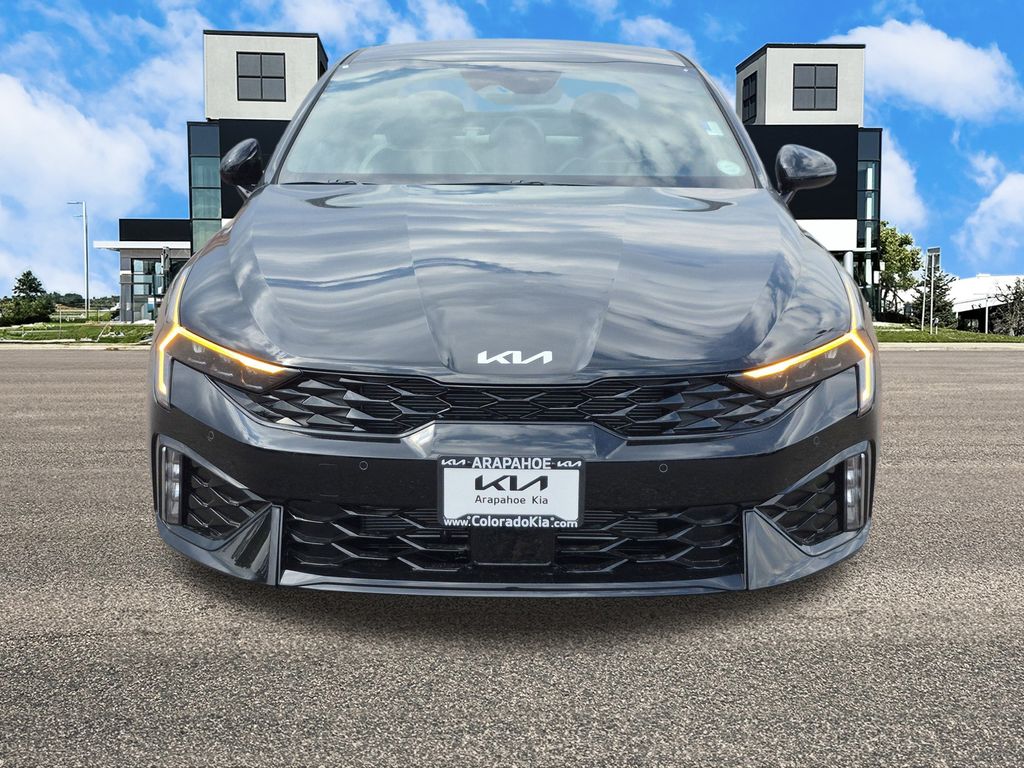 2025 Kia K4 GT-Line Turbo photo 2