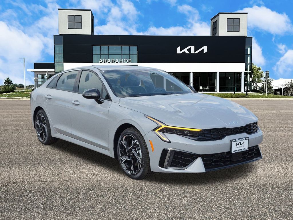 2026 Kia K5 GT photo 2