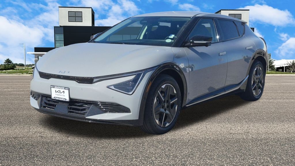 New 2025 Kia EV6 Wind SUV