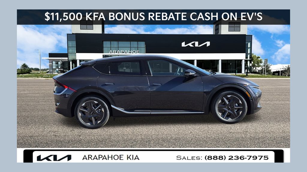 2025 Kia EV6 Light L/R's photo