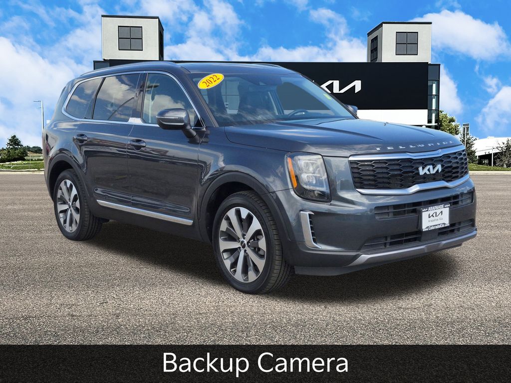 2022 Kia Telluride EX photo 2