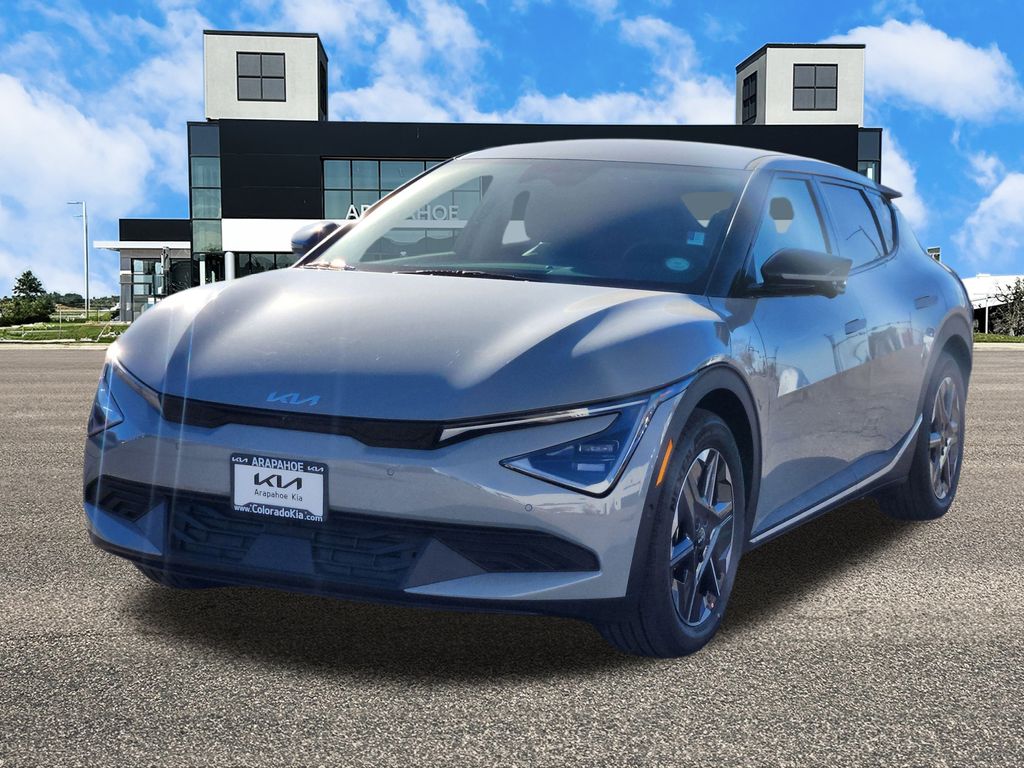 2025 Kia EV6 Light photo 4