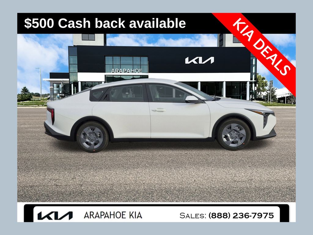 2025 Kia K4 LXS's photo