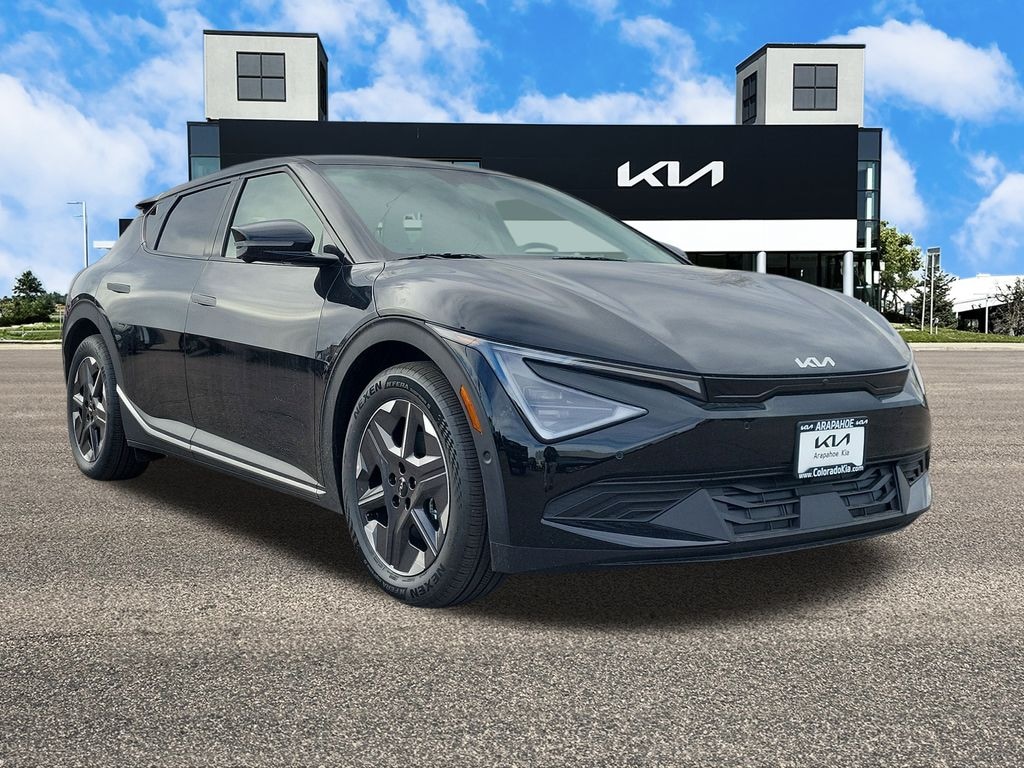 New 2025 Kia EV6 Light SUV