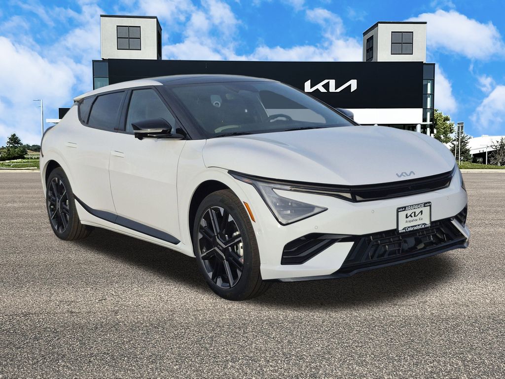 2025 Kia EV6 GT-Line photo 2
