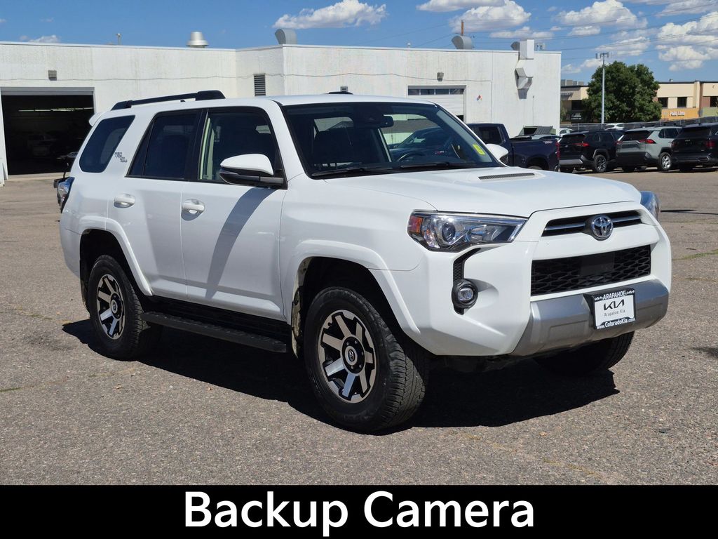 2024 Toyota 4Runner TRD Off-Road Premium photo 2