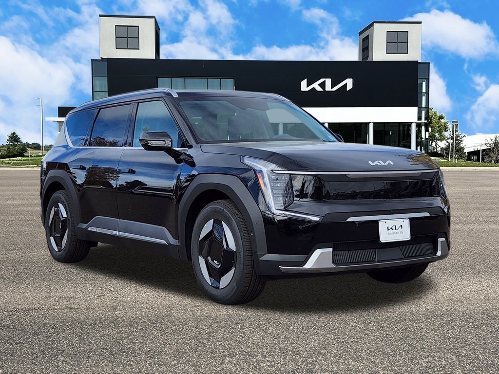 New 2026 Kia EV9 Wind SUV