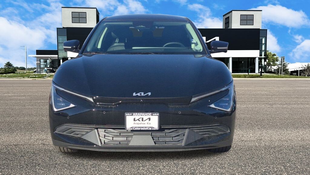 New 2025 Kia EV6 Light SUV