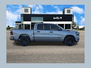 2024 Ram 1500 Big Horn/Lone Star Truck