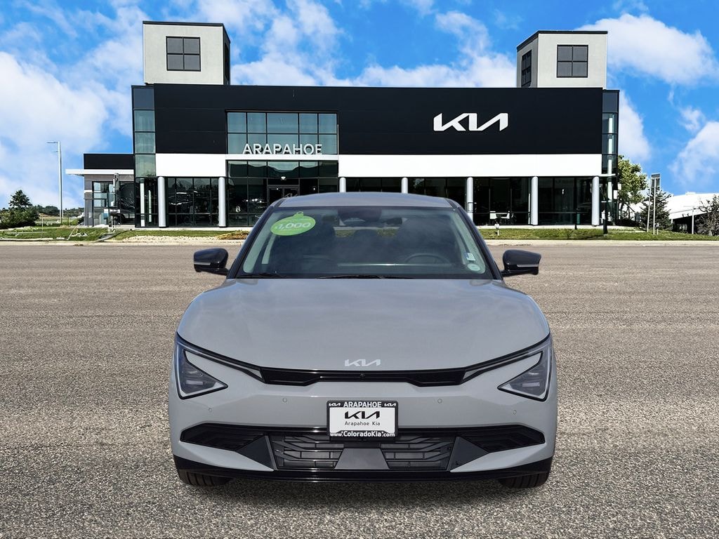 New 2025 Kia EV6 Wind SUV