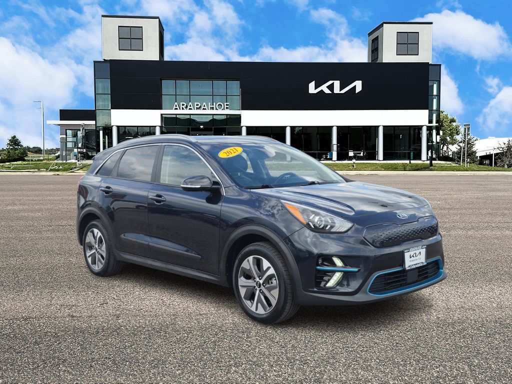 Used 2021 Kia Niro EX with VIN KNDCC3LG6M5105651 for sale in Centennial, CO
