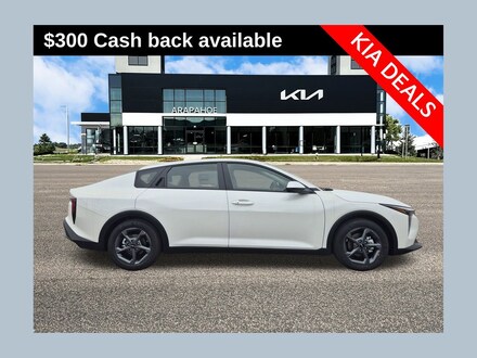 2026 Kia K4 LXS Sedan