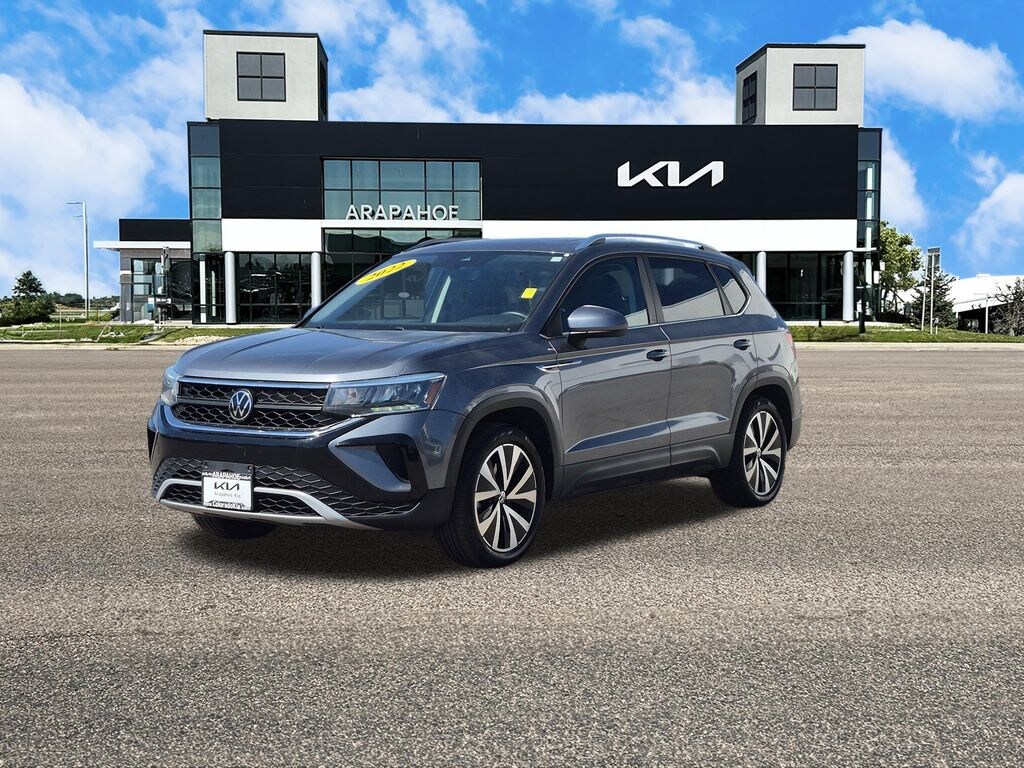 Used 2022 Volkswagen Taos 1.5T SE SUV