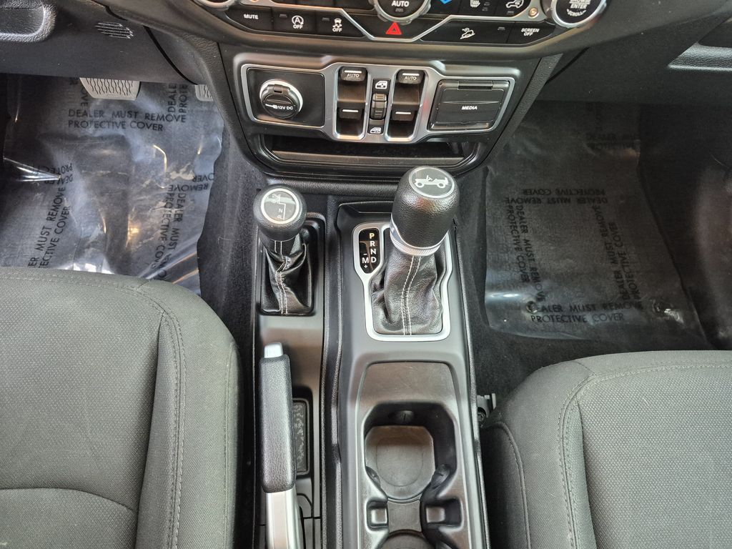 2018 Jeep All-New Wrangler Unlimited Sahara - Photo 10