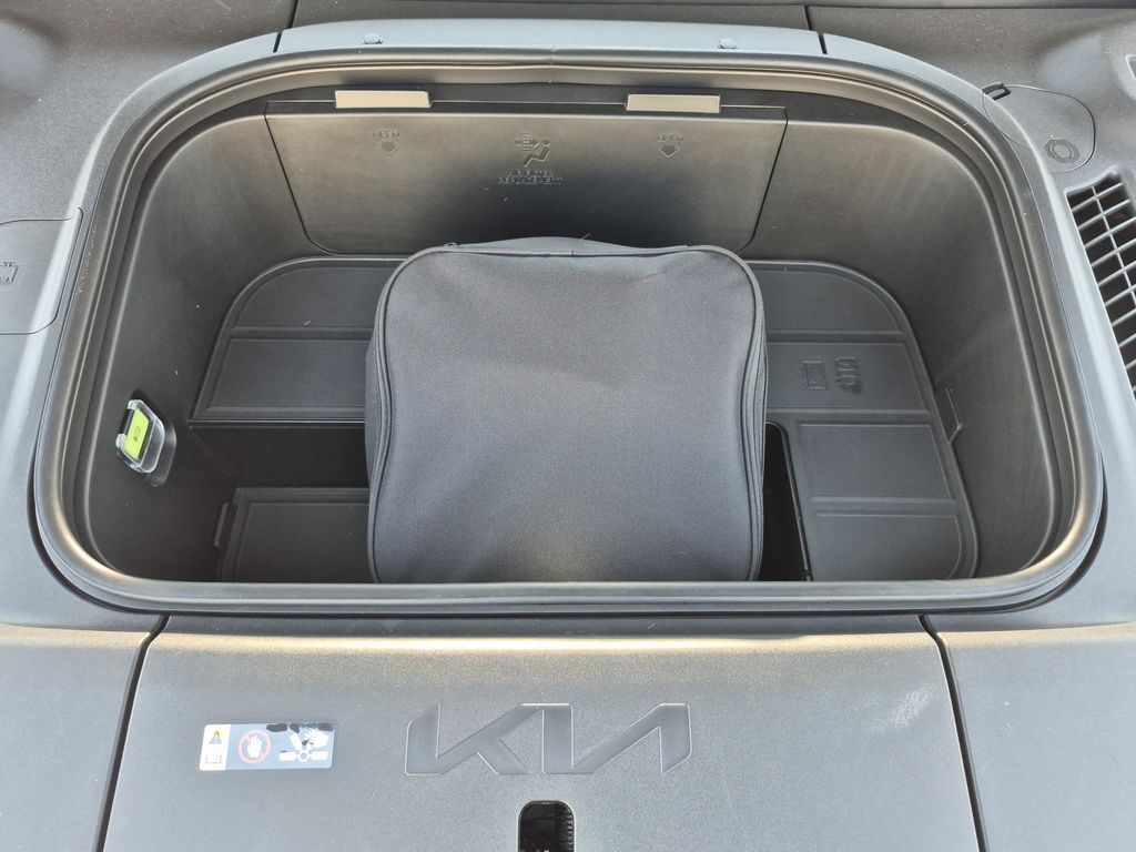 2026 Kia EV9 Wind - Photo 16