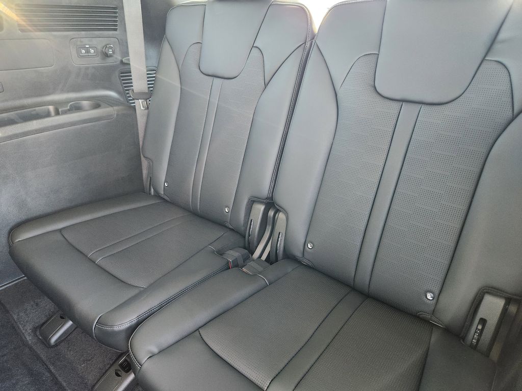 2026 Kia Sorento EX PHEV - Photo 12