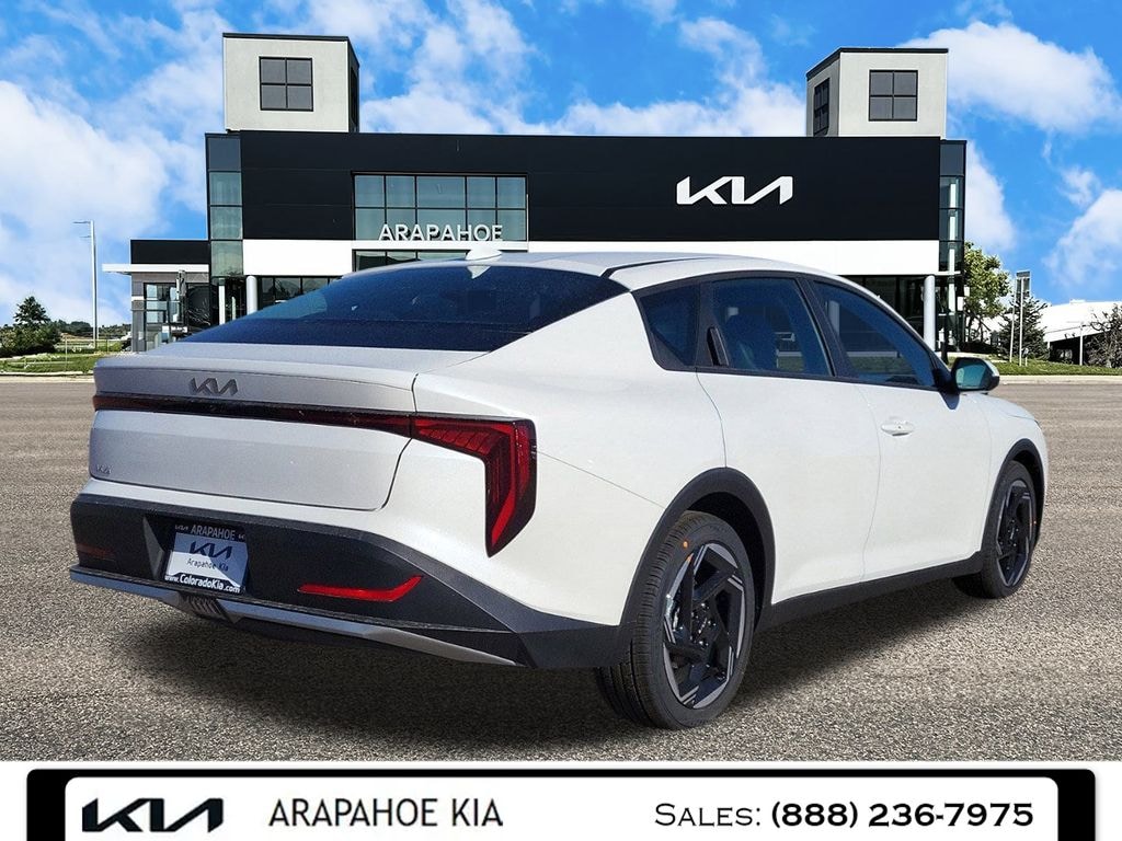 New 2025 Kia K4 EX Sedan