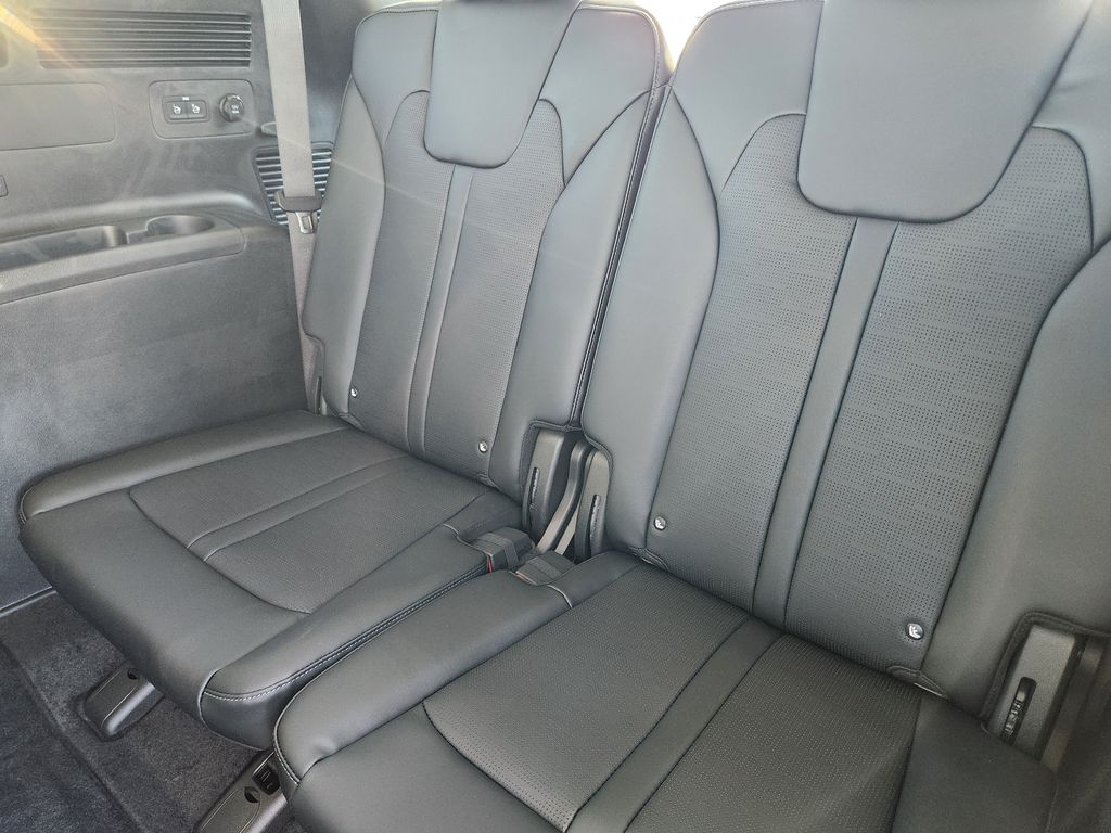 2026 Kia Sorento EX PHEV - Photo 12