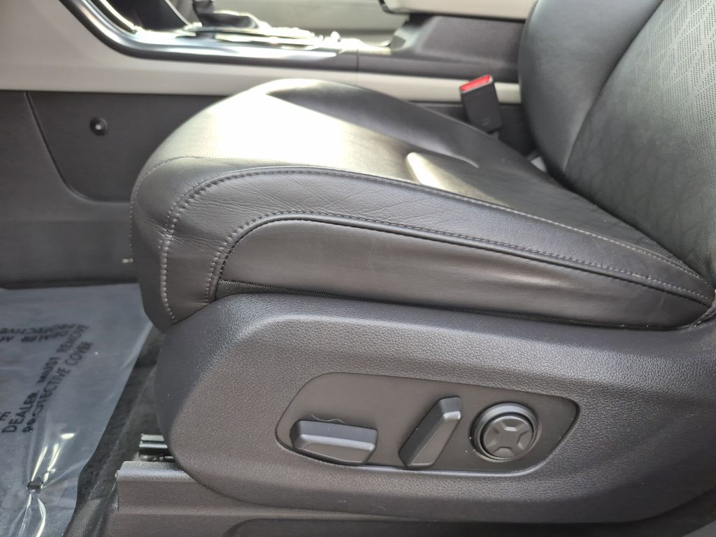 2023 Kia Carnival SX - Photo 12