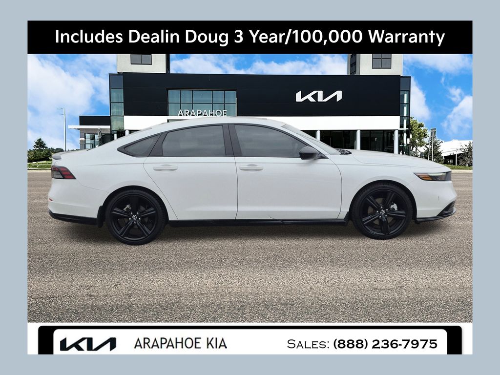 2023 Honda Accord Hybrid Sport-L's photo