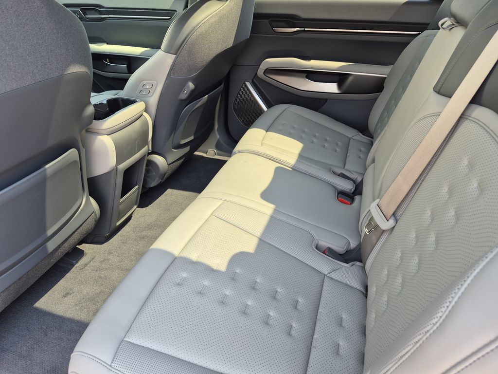 2026 Kia EV9 Wind - Photo 12