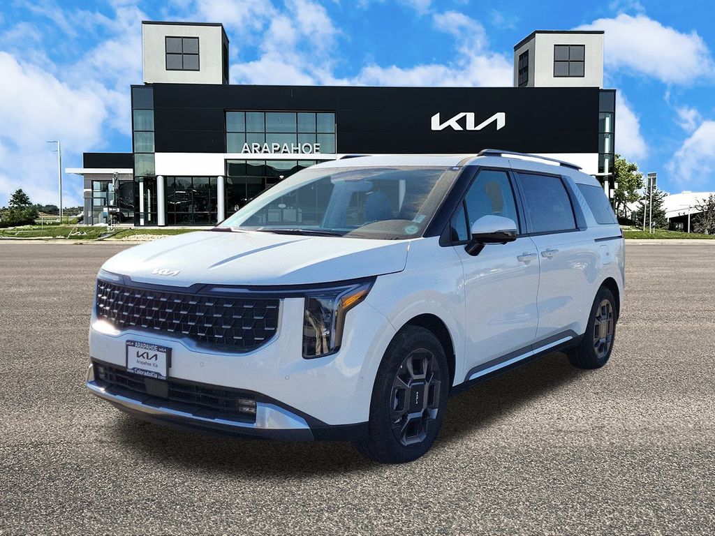 2026 Kia Carnival SX photo 4
