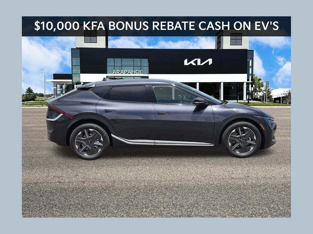 2025 Kia EV6 Light L/R AWD's photo