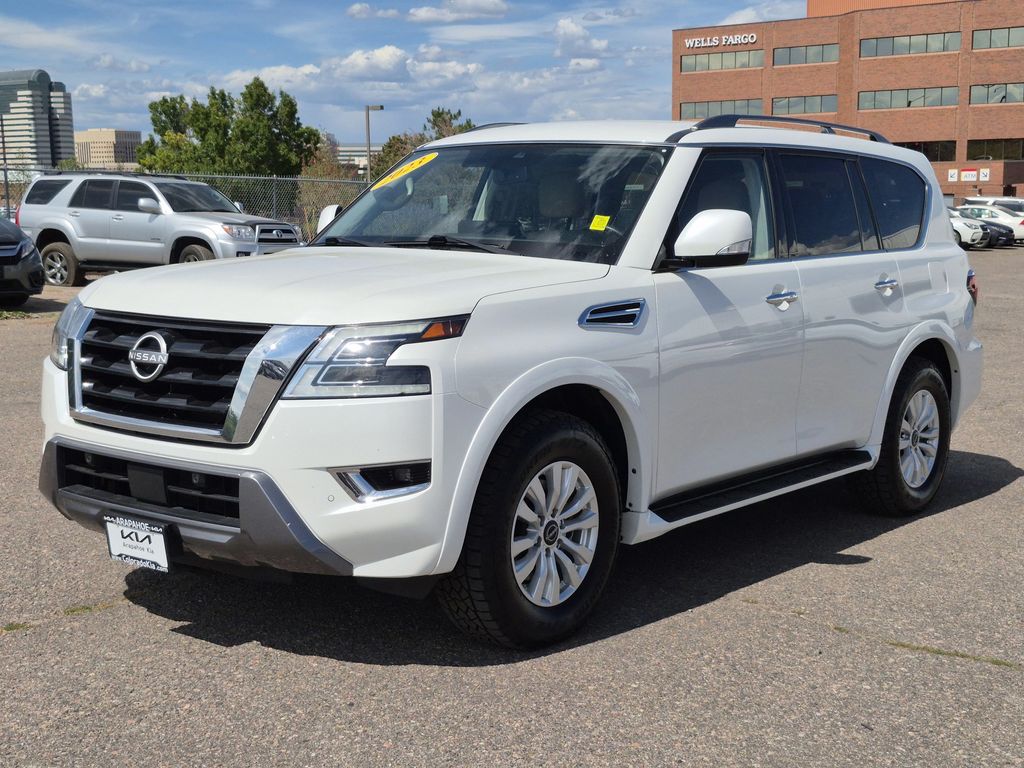 2023 Nissan Armada SV photo 4