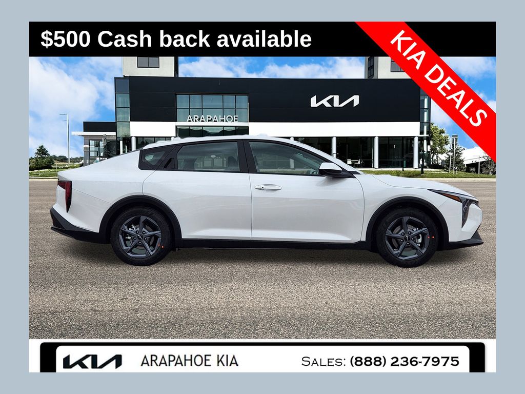 2025 Kia K4 LXS's photo