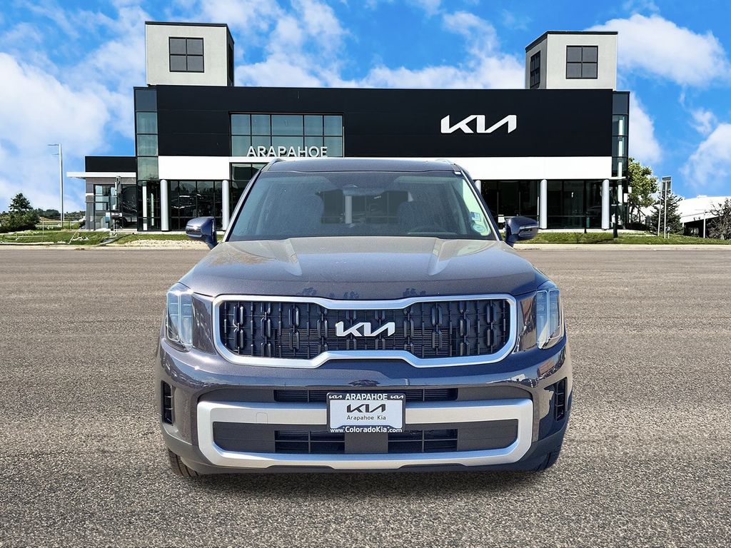 2025 Kia Telluride EX photo 3