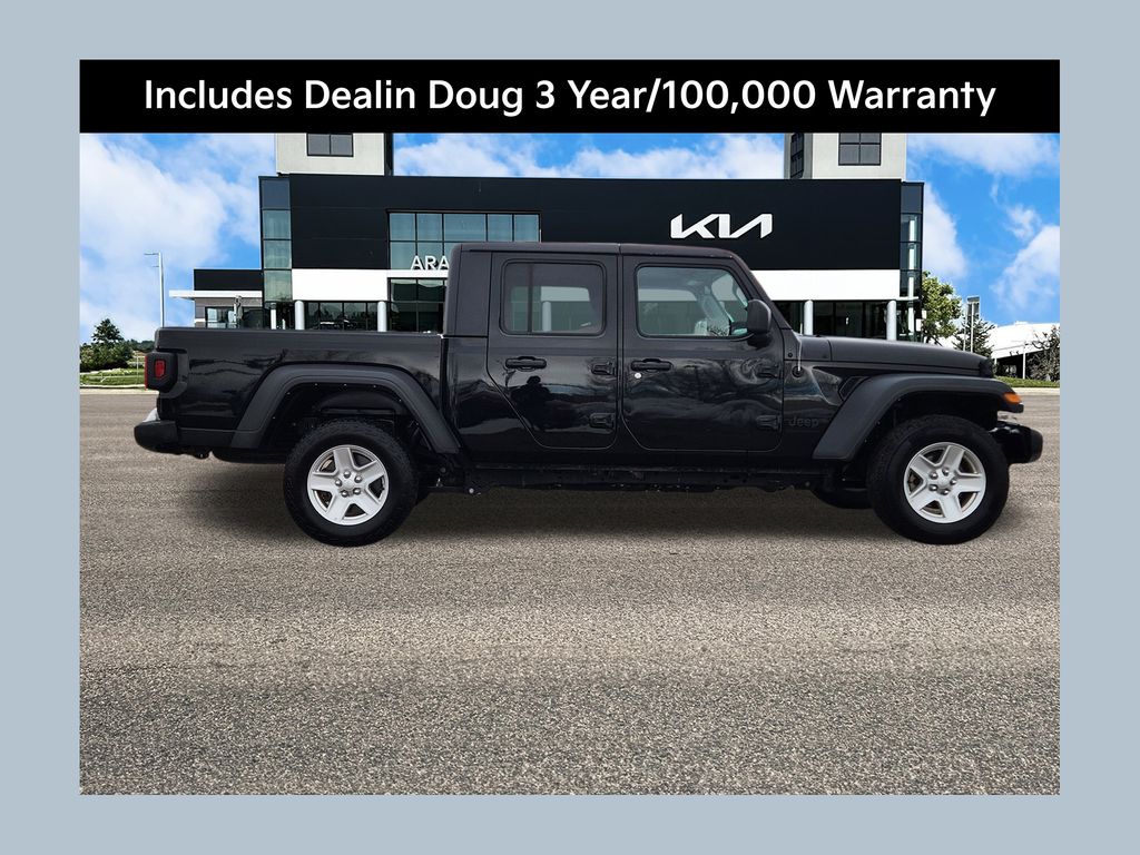 2023 Jeep Gladiator Sport S's photo